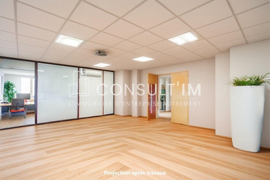 Bureau dans Asnières-sur-Seine à vendre - Photo de l’immeuble – Image 3 sur 9