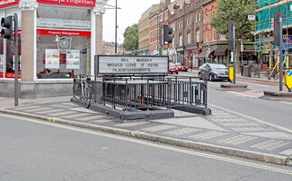 Plus de détails pour Kentish Town Rd, Londres - Local commercial à louer