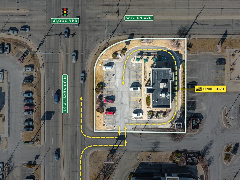 4820 N University St, Peoria, IL à vendre - Photo de l’immeuble – Image 3 sur 7