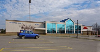 Plus de détails pour 530-552 N Center St, Lagrange, OH - Local commercial à louer