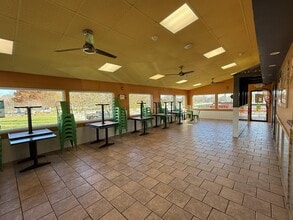 4776 Lake Ave, Rochester, NY à louer Photo intérieure– Image 1 sur 4