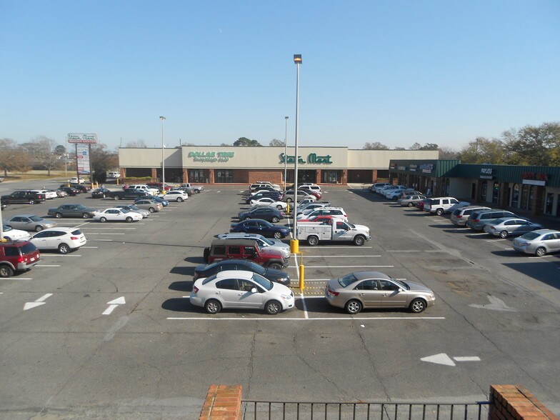 335-361 W Esplanade Ave, Kenner, LA à louer - Photo de l’immeuble – Image 2 sur 7