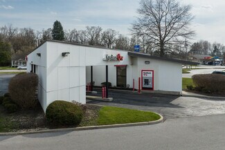 Plus de détails pour 115 E Airport Hwy, Swanton, OH - Local commercial à vendre