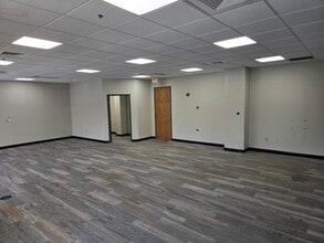 35095 US Hwy 19, Palm Harbor, FL à louer Photo intérieure– Image 2 sur 3