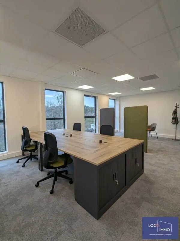 Bureau dans Mérignac à louer Photo de l’immeuble– Image 1 sur 5