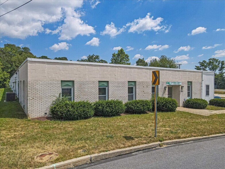 201 Alpha Rd, Wind Gap, PA à vendre - Photo de l’immeuble – Image 3 sur 39