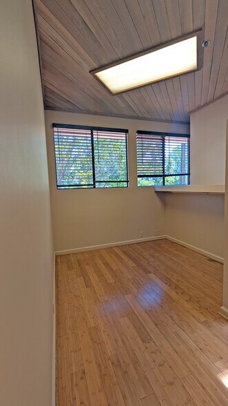 829 De la Vina St, Santa Barbara, CA à louer - Photo de l’immeuble – Image 2 sur 12