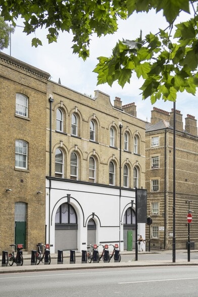 58 Farringdon Rd, Londres à vendre - Photo de l’immeuble – Image 2 sur 10