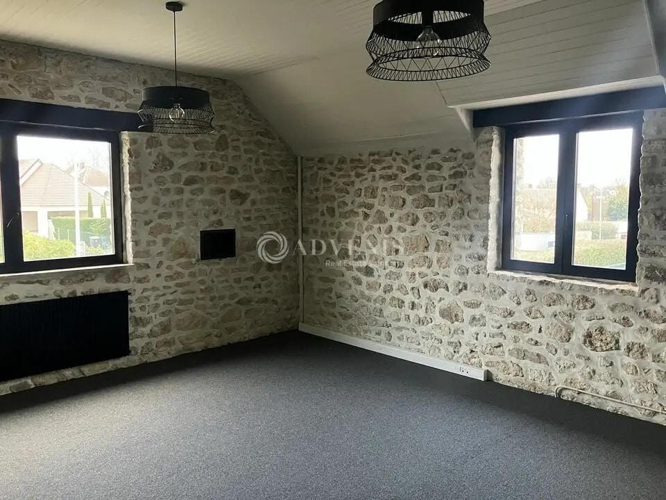 Bureau dans Saint-Doulchard à louer Photo intérieure– Image 1 sur 4