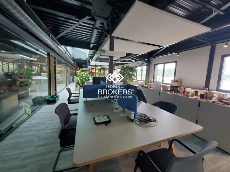 Bureau dans Epagny Metz-Tessy à louer - Photo intérieure – Image 3 sur 12