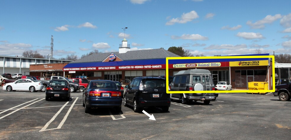 1095 Asheville Hwy, Spartanburg, SC à louer - Photo de l’immeuble – Image 1 sur 3