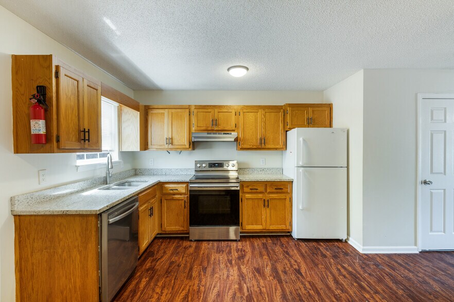 530 Hogue Ave, Rockmart, GA à vendre - Photo intérieure – Image 3 sur 7
