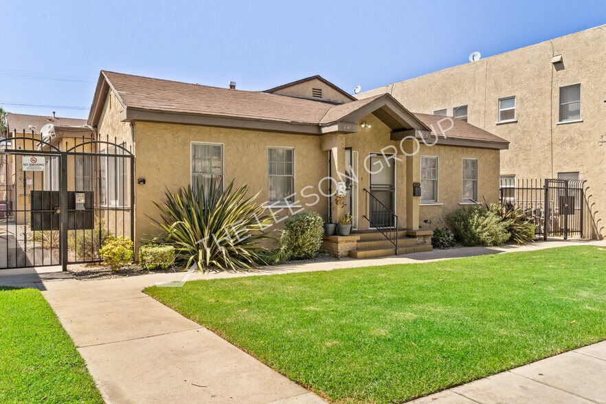 841 Cherry Ave, Long Beach, CA à vendre - Photo de l’immeuble – Image 3 sur 16