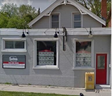 138 Mississaga St W, Orillia, ON à vendre - Photo principale – Image 1 sur 1