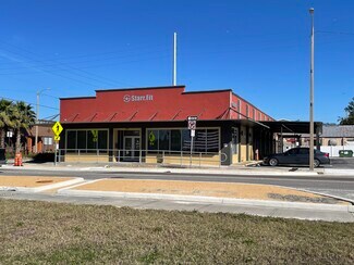 Plus de détails pour 231 N Grove St, Eustis, FL - Local d'activités à louer