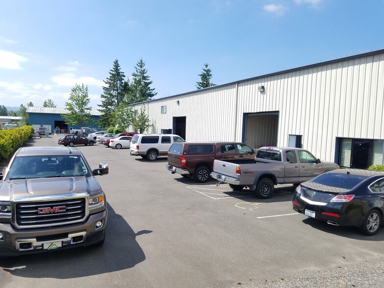 1790 Midway Ln, Bellingham, WA à louer - Photo de l’immeuble – Image 3 sur 5