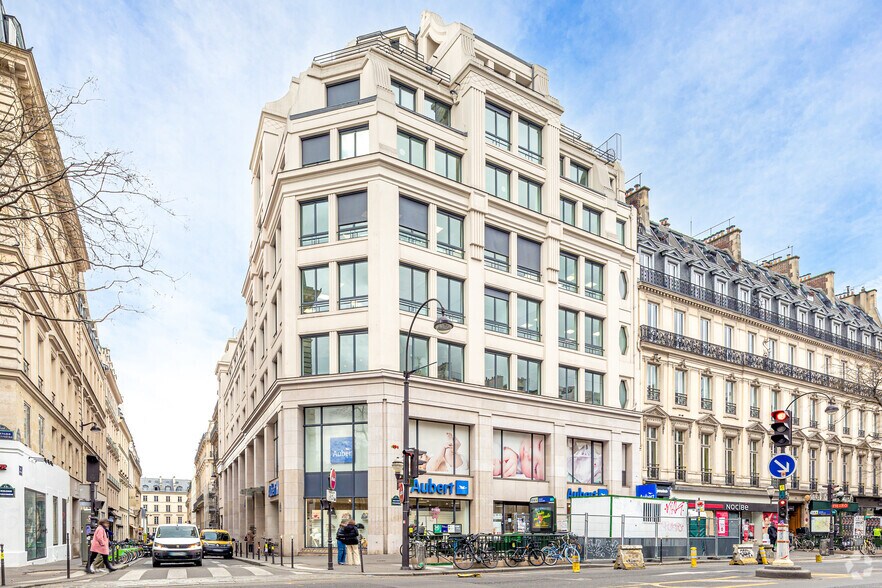 17-21 Rue Saint-Fiacre, Paris à louer - Photo principale – Image 1 sur 31