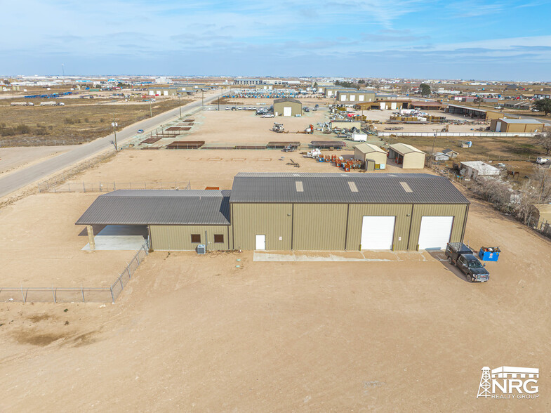 1110 E County Road 119, Midland, TX à vendre - Photo de l’immeuble – Image 3 sur 7