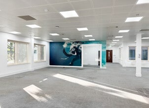 Timbold Dr, Milton Keynes à louer Photo intérieure– Image 1 sur 4