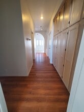 7525 W Sahara Ave, Las Vegas, NV à louer Photo intérieure– Image 2 sur 26