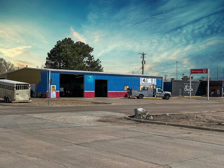 115 E E St, Ogallala, NE à vendre - Photo de l’immeuble – Image 3 sur 30