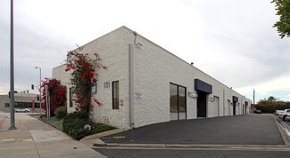 Plus de détails pour 131 N San Gabriel Blvd, Pasadena, CA - Industriel/Logistique à louer