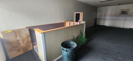 2876 SW 4th Ave, Ontario, OR à louer Photo intérieure– Image 2 sur 6