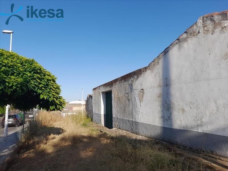 Terrain dans Mérida, Badajoz à vendre Photo de l’immeuble– Image 1 sur 8