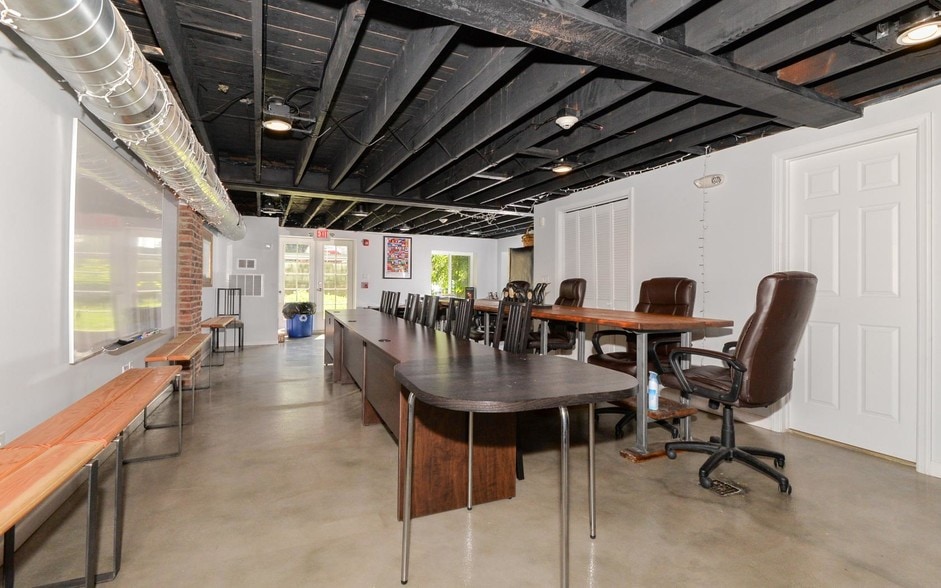 1249 Paterson Plank Rd, Secaucus, NJ à louer - Photo intérieure – Image 3 sur 7