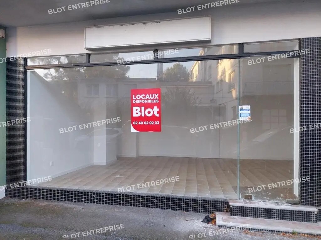 Local commercial dans La Baule-Escoublac à louer Photo principale– Image 1 sur 13