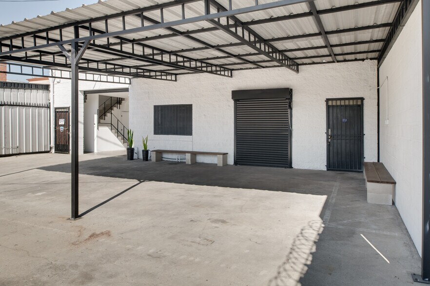 157 W 27th St, Los Angeles, CA à louer - Photo de l’immeuble – Image 3 sur 47