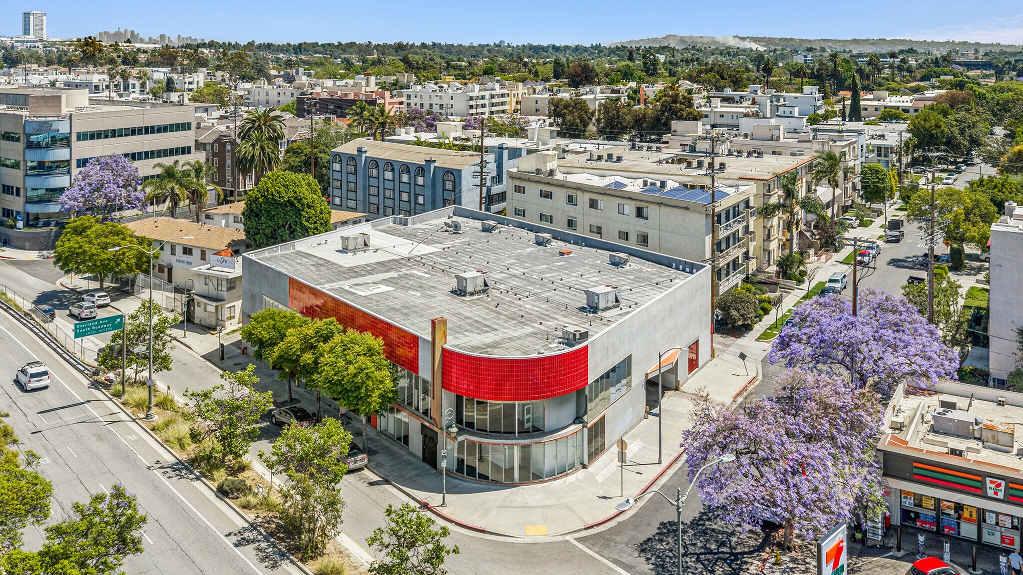 10830 Santa Monica Blvd, Los Angeles, CA à vendre Photo principale– Image 1 sur 8