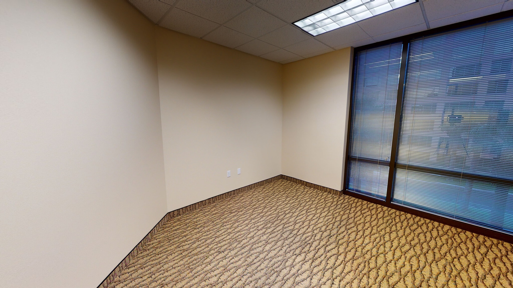 3753-3993 Howard Hughes Pky, Las Vegas, NV à louer Photo intérieure– Image 1 sur 17