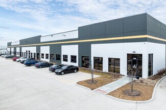 Plus de détails pour 13800 George Bush Ct, Huntley, IL - Industriel/Logistique à louer