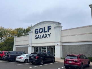 Plus de détails pour 500-516 N Oxford Valley Rd, Langhorne, PA - Local commercial à louer
