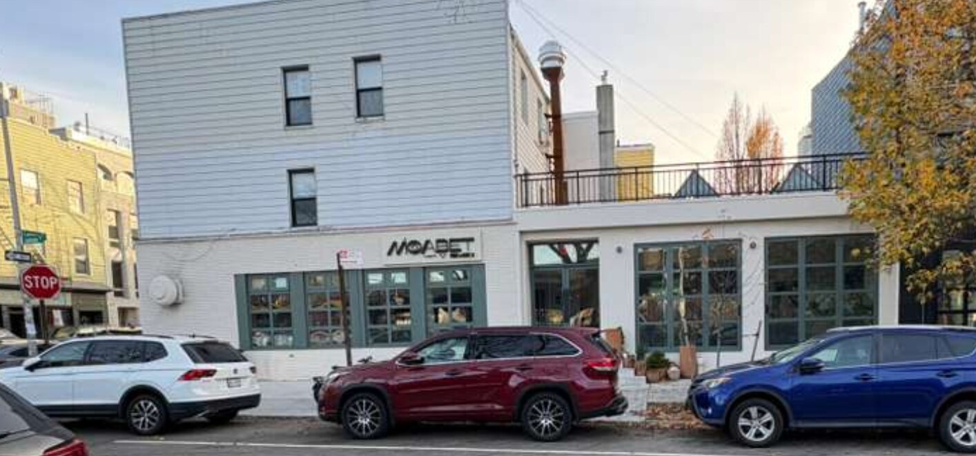 639 Lorimer St, Brooklyn, NY à louer Photo principale– Image 1 sur 2