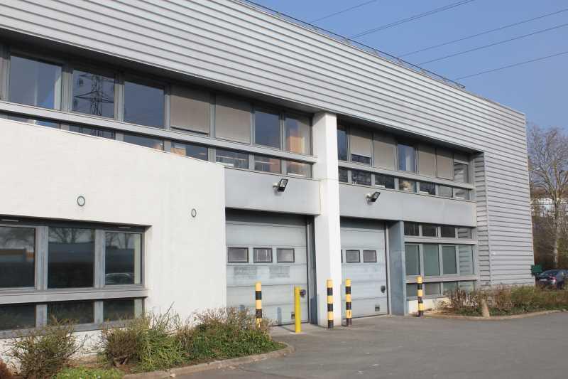 3 Avenue Le Verrier, Trappes à louer - Photo de l’immeuble – Image 2 sur 6