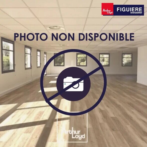 Local commercial dans Venelles à louer - Photo de l’immeuble – Image 2 sur 6