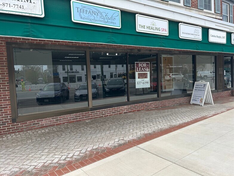 114 Maine St, Brunswick, ME à louer - Photo de l’immeuble – Image 2 sur 2