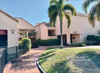 Plus de détails pour 900 SE Ocean Blvd, Stuart, FL - Bureau à louer
