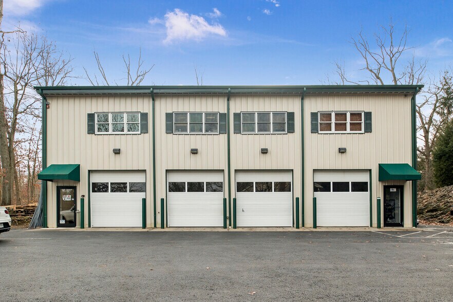 59 Sunset Dr, Briarcliff Manor Village, NY à louer - Photo de l’immeuble – Image 1 sur 7