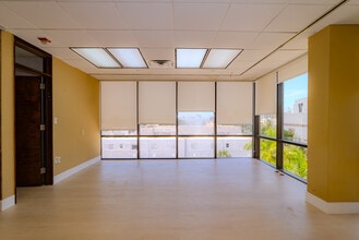 930 Washington Ave, Miami Beach, FL à louer Photo intérieure– Image 2 sur 4