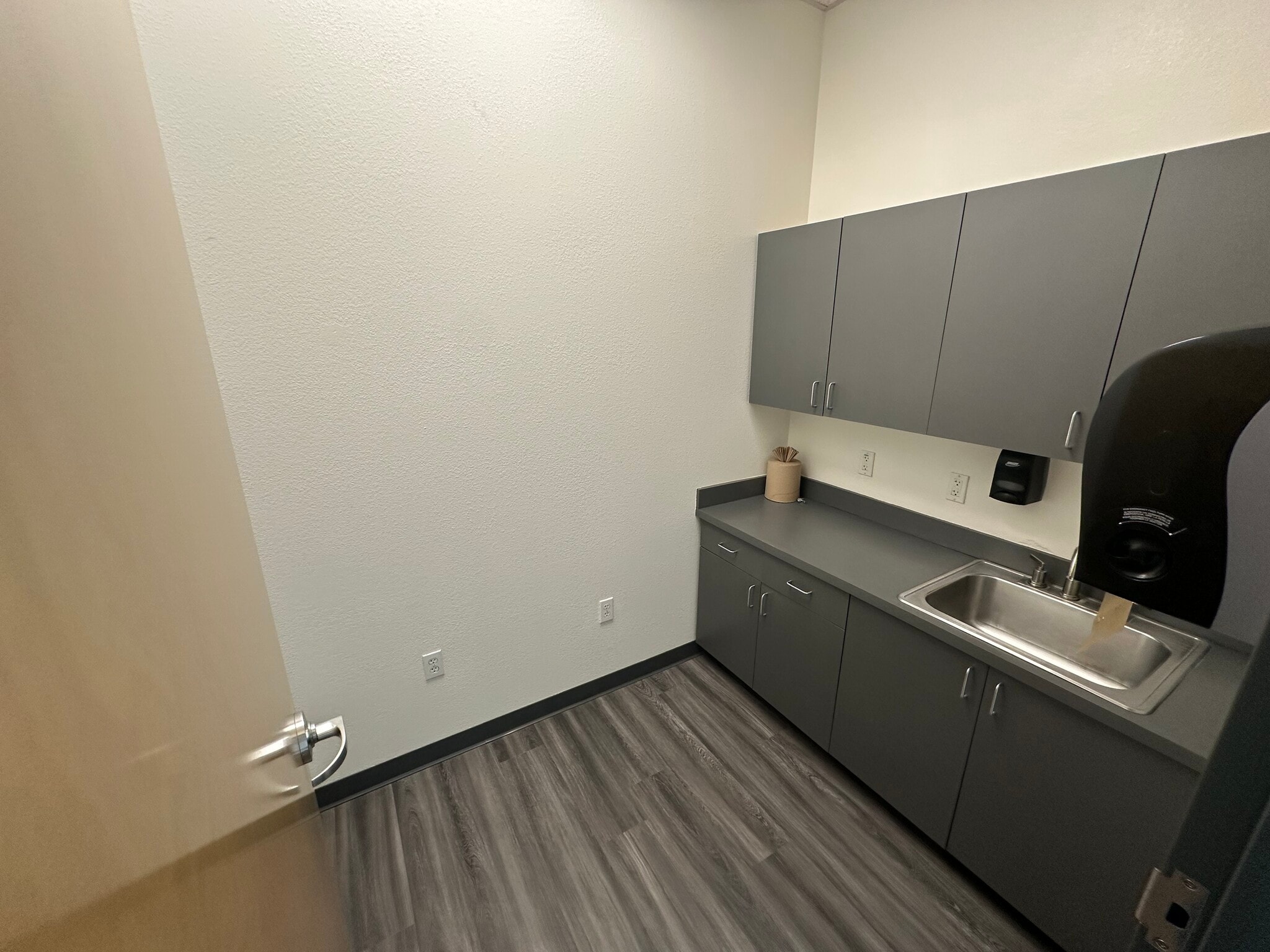 8399 W Van Buren St, Tolleson, AZ à louer Photo de l’immeuble– Image 1 sur 19