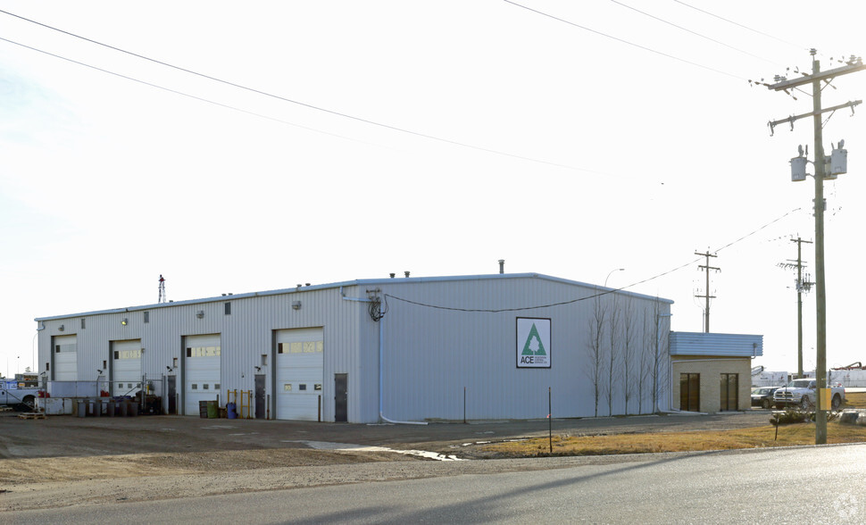 2001 8th St, Nisku, AB à vendre - Photo de l’immeuble – Image 2 sur 4