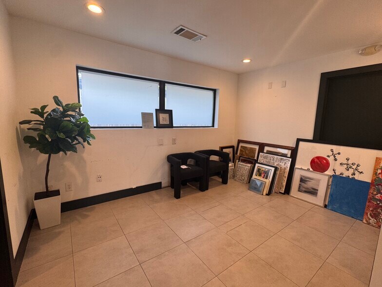 4739 Merwin St, Houston, TX à louer - Photo de l’immeuble – Image 3 sur 24