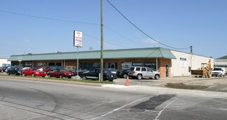 Plus de détails pour 830-834 Widgeon Rd, Norfolk, VA - Local d'activités à louer