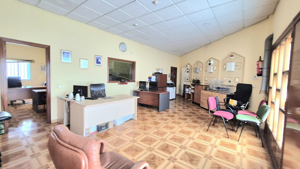 Local commercial dans Marbella à vendre - Photo de l’immeuble – Image 1 sur 27