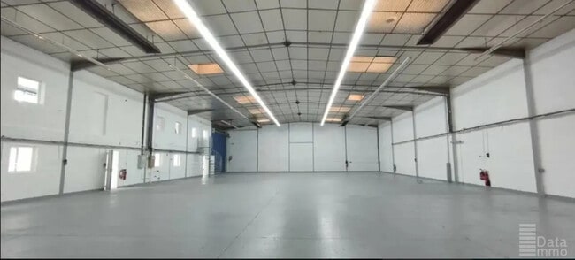 Plus de détails pour Industriel/Logistique à vendre