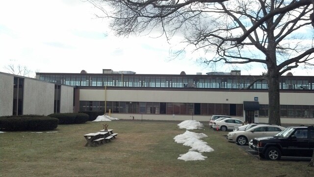 46 Shelter Rock Rd, Danbury, CT à vendre - Photo de l’immeuble – Image 2 sur 32