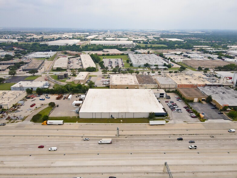 845 Avenue G, Arlington, TX à vendre - Photo de l’immeuble – Image 3 sur 13